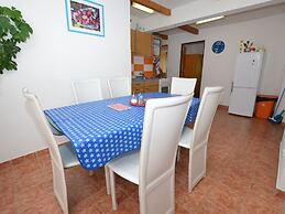 South Bohemia Family Escape