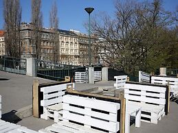 Charming Prague Downtown Flat