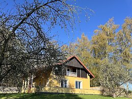 Milire Garden Family Home