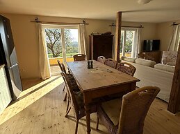 Milire Garden Family Home
