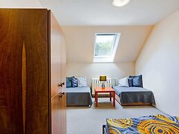 Lavish Cottage near Ski Area in Cerny Dul