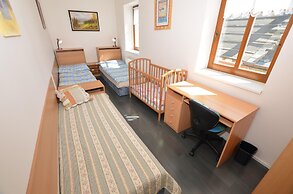 Apartment Near Ski Slopes