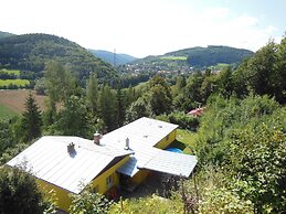 Comfortable Villa in Nedvedice With Private Garden