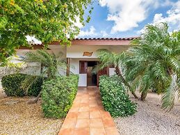 Pool Villa Near Jan Thiel