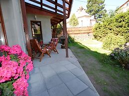Mountain Home With Garden