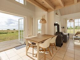 Bungalow by the Sea With Sauna in Germany