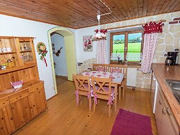 Spacious 4 Person Holiday Home near Chiemsee