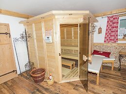 Spacious 4 Person Holiday Home near Chiemsee