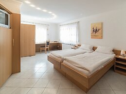Garden Apartment in Huttenthal