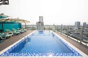 Calix Hotel