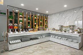 Calix Hotel