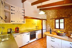 Villa in Buger Near Alcudia Bay Beaches