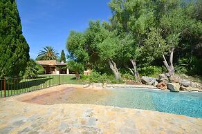 Villa in Buger Near Alcudia Bay Beaches