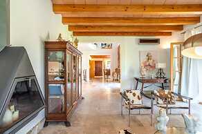 Villa in Mallorca With Event Space & Chill Out