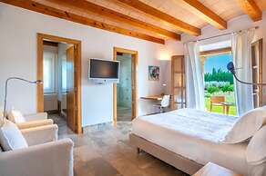 Villa in Mallorca With Event Space & Chill Out