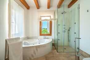 Villa in Mallorca With Event Space & Chill Out