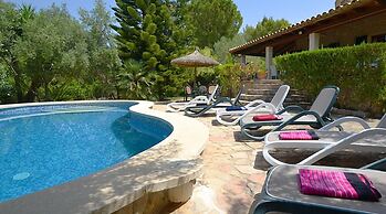 Villa in Majorca Near Tramuntana Mountains