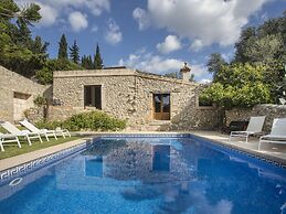 Mansion in Lloseta With Pool & Terrace