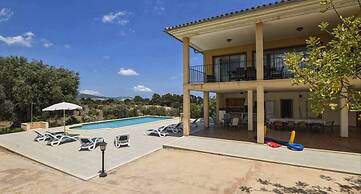 House in Majorca With Pool and Mountain Views