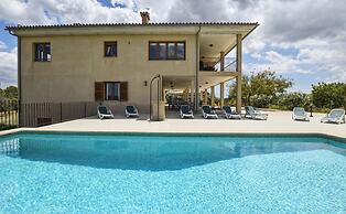 House in Majorca With Pool and Mountain Views