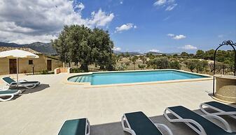 House in Majorca With Pool and Mountain Views