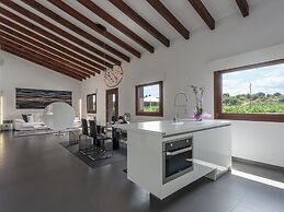 Villa in Muro With Pool and Tramontana Views