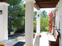 Belvilla by OYO Casa Ibicenca