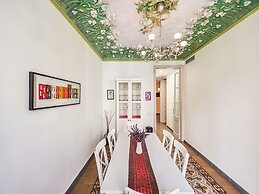 Modern Villa in Eixample With Sea Near