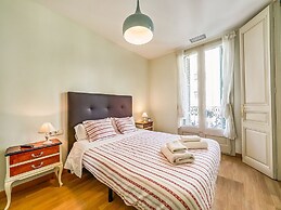 Modern Villa in Eixample With Sea Near