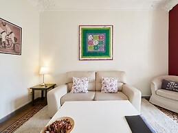 Modern Villa in Eixample With Sea Near