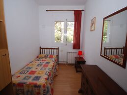 Peaceful Villa in Canyelles With Swimming Pool