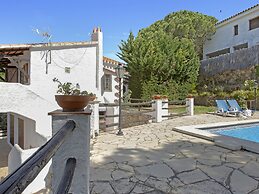Villa on a Hill With Private Pool