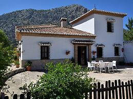 Luxurious Villa in Loja With Swimming Pool