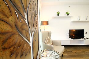 Mansion One Suites By Merlene