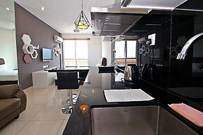 Mansion One Suites By Merlene