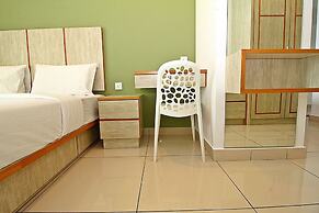Mansion One Suites By Merlene