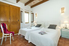 Villa Aina