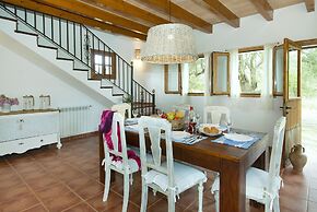 Villa Aina