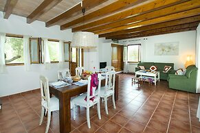 Villa Aina
