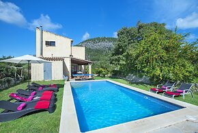 Villa Aina
