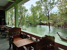 Mhontong Homestay