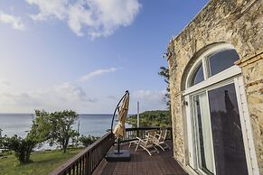 Feather Leaf Inn