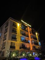 Yildiz Apart
