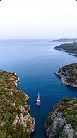 Yildiz Apart