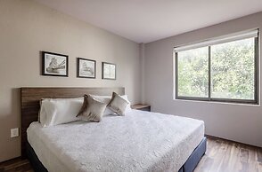 Tampico Apartments