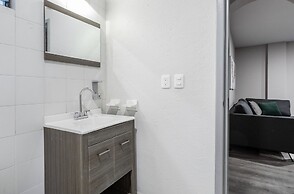 Tampico Apartments