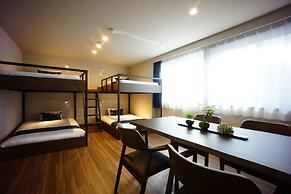 Rona Hotel