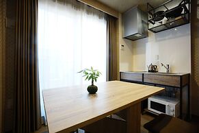 Rona Hotel