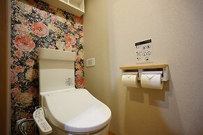 Rona Hotel