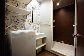 Rona Hotel